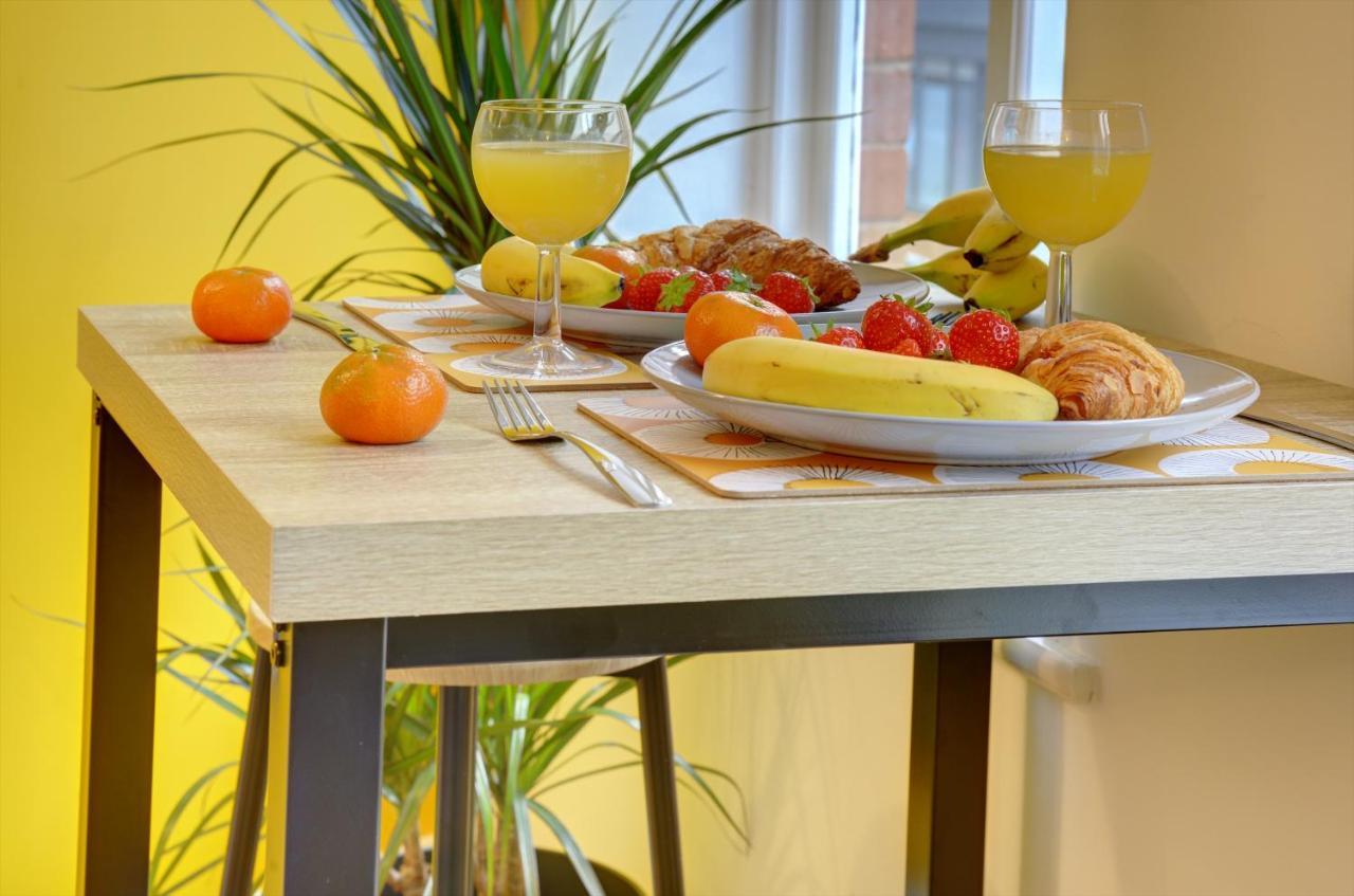 City Centre, 2 Bedroom, Secured Parking, 3 King Bed, Wifi Sleep 6 Guest Comfortable On Three King Size Beds, Jewellery Quarter , Birmingham City Centre , Allocated Secured Parking Buitenkant foto