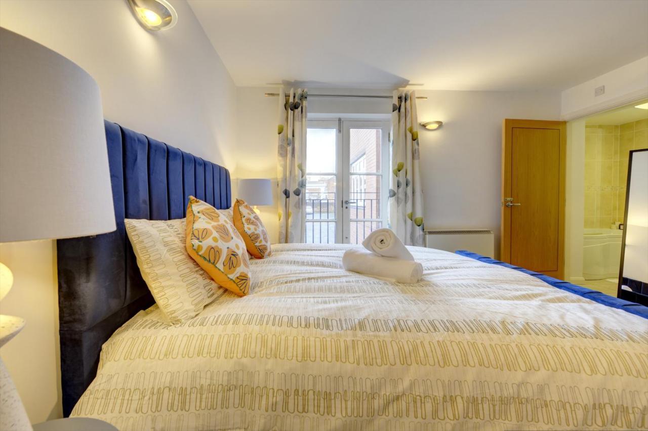 City Centre, 2 Bedroom, Secured Parking, 3 King Bed, Wifi Sleep 6 Guest Comfortable On Three King Size Beds, Jewellery Quarter , Birmingham City Centre , Allocated Secured Parking Buitenkant foto