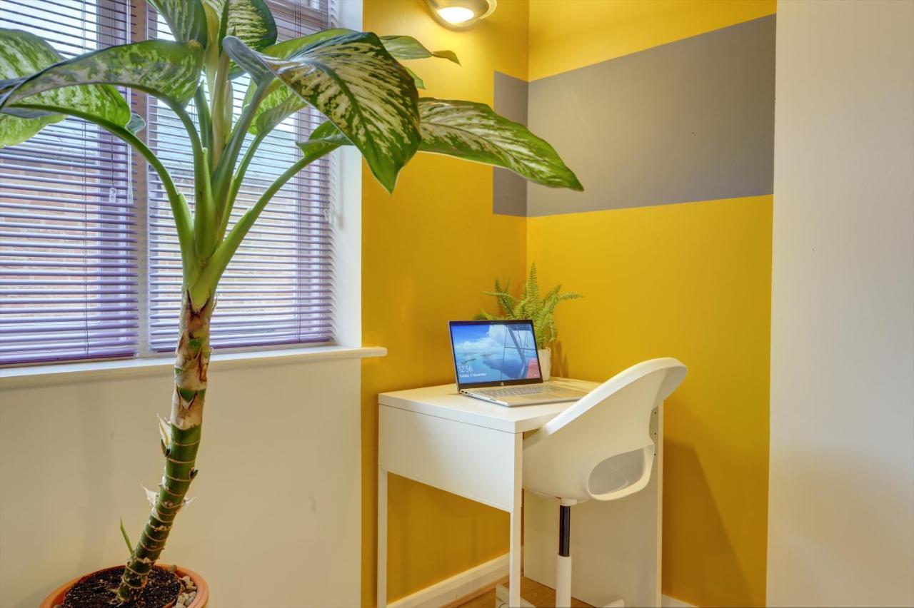 City Centre, 2 Bedroom, Secured Parking, 3 King Bed, Wifi Sleep 6 Guest Comfortable On Three King Size Beds, Jewellery Quarter , Birmingham City Centre , Allocated Secured Parking Buitenkant foto